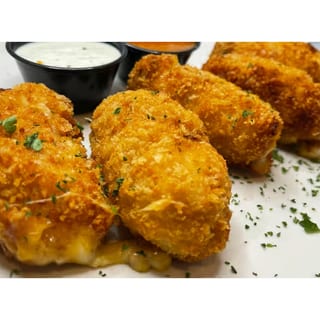 Cheddar Bacon Chicken Poppers