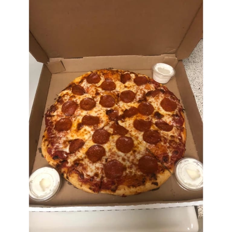 Delicious Pepperoni Pizza